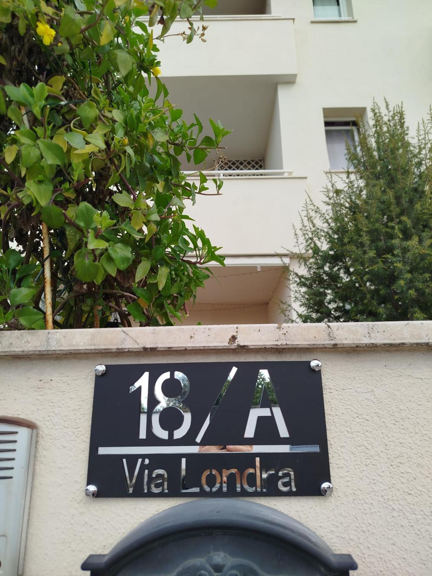 Casa Vacanze Olbia Exteriör bild